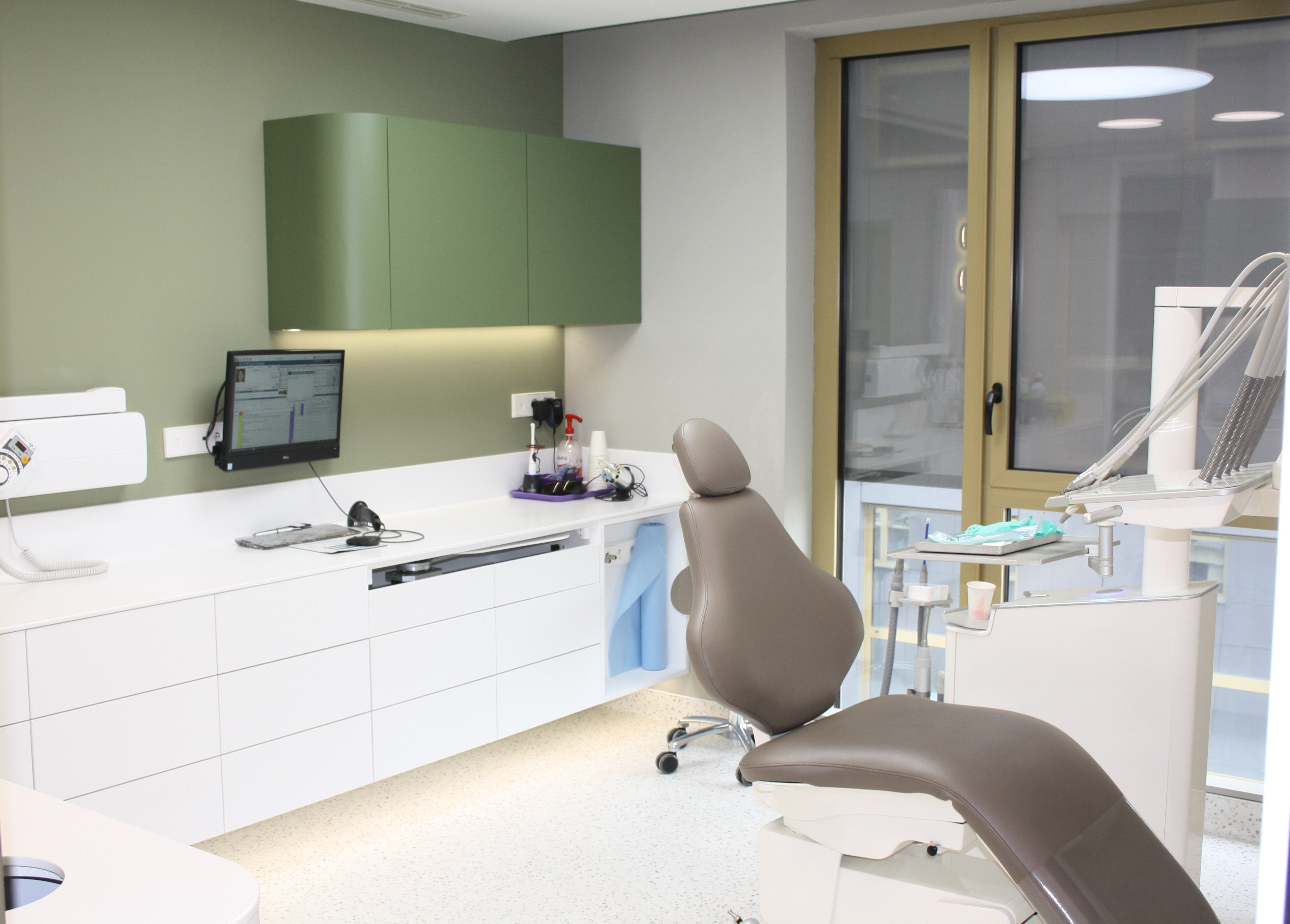 Photo / Illustration