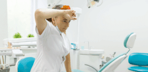 Guerre des talents pour le recrutement dans le dentaire