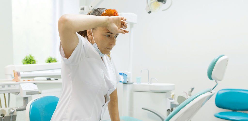 Guerre des talents pour le recrutement dans le dentaire